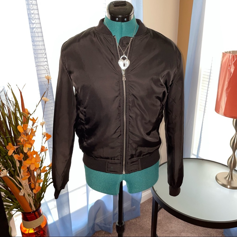 Forever 21 | Black Graphic Print Bomber Jacket